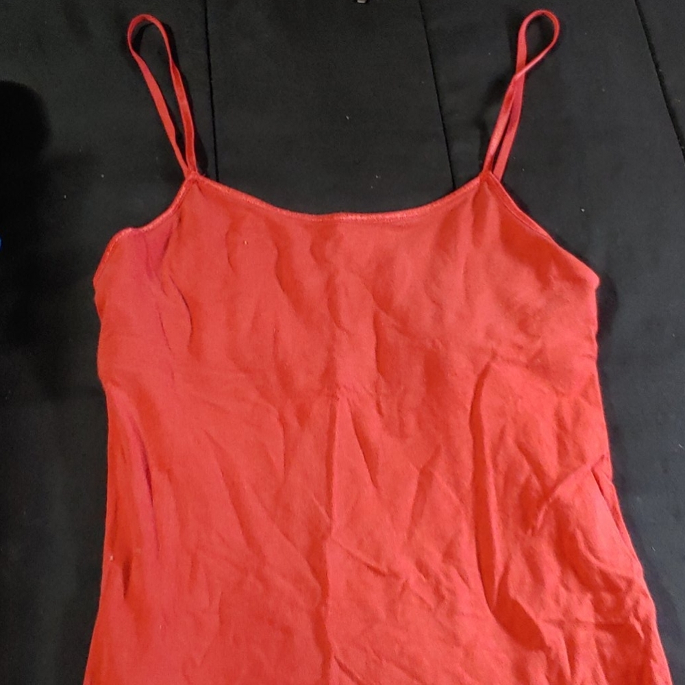 Red nobo tank with built in bra